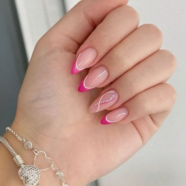 Guia Completo: Como Fazer Unha Amendoada com Francesinha Rosa em Casa