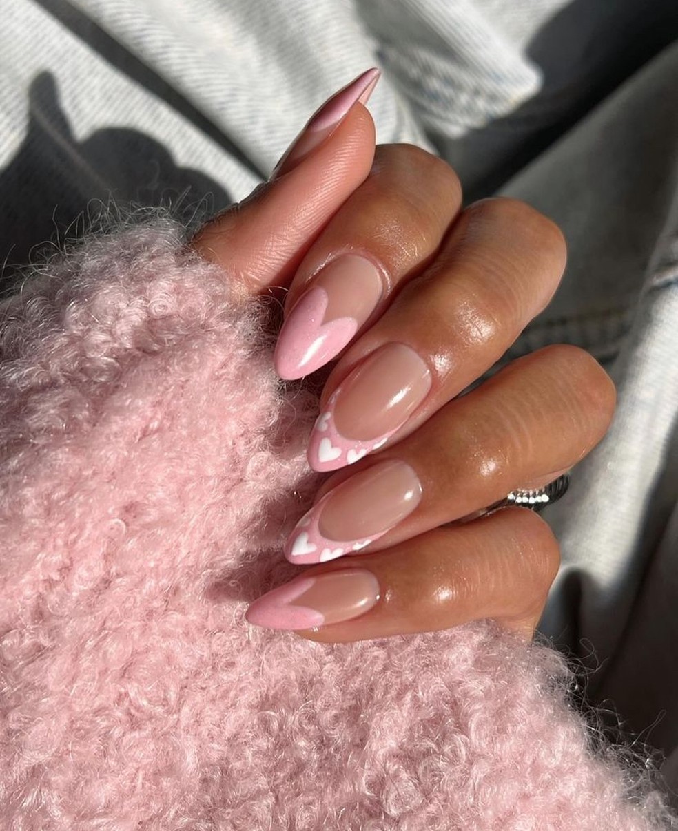 Unha Amendoada Francesinha Rosa