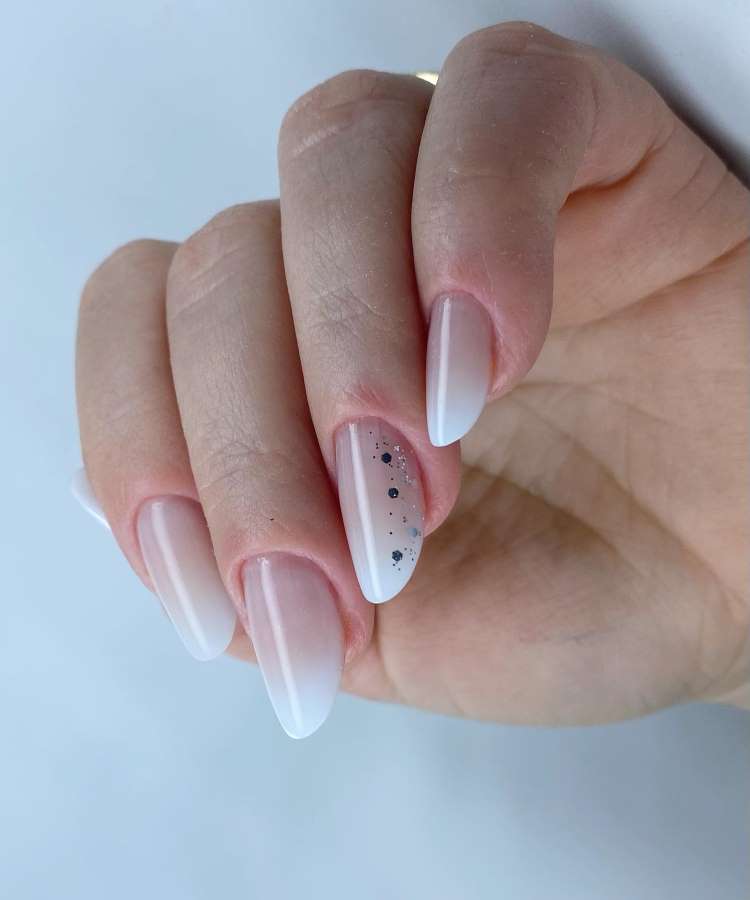 unha amendoada vs unha oval qual a melhor