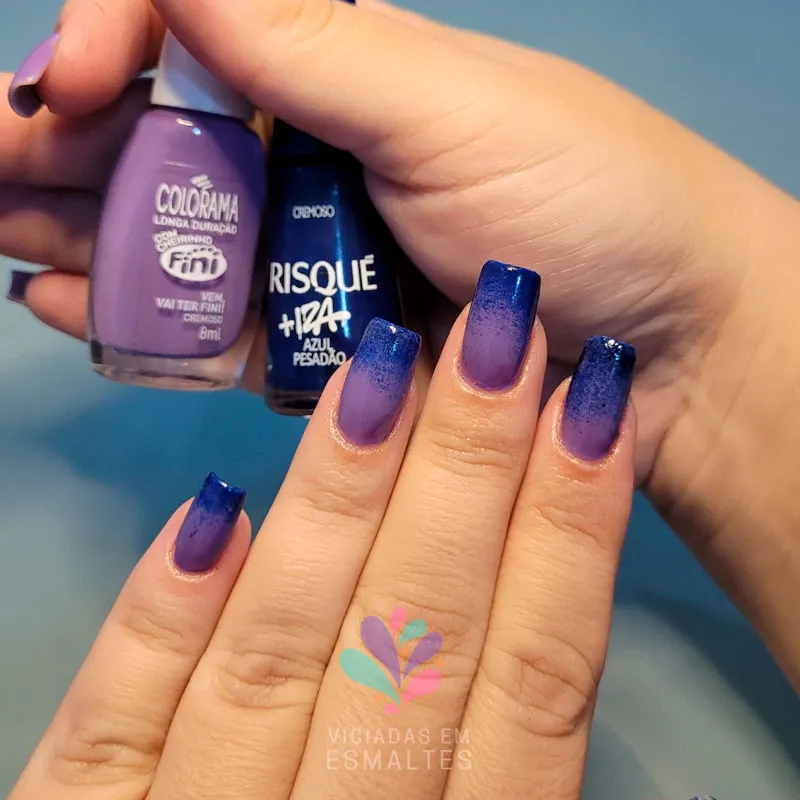 ideias de unhas azul e roxo para inspiração