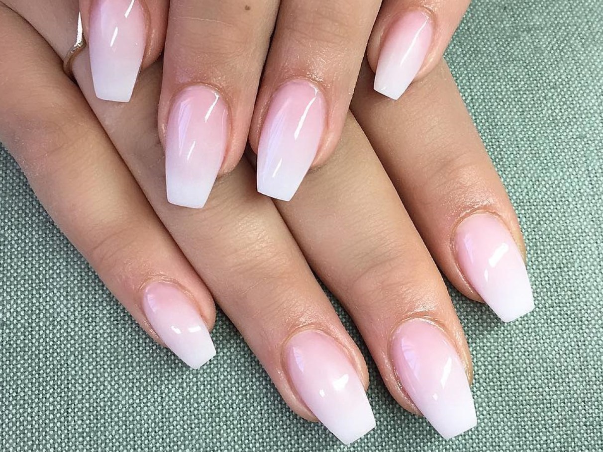 Baby Boomer com Glitter: 10 Ideias para um Toque de Brilho