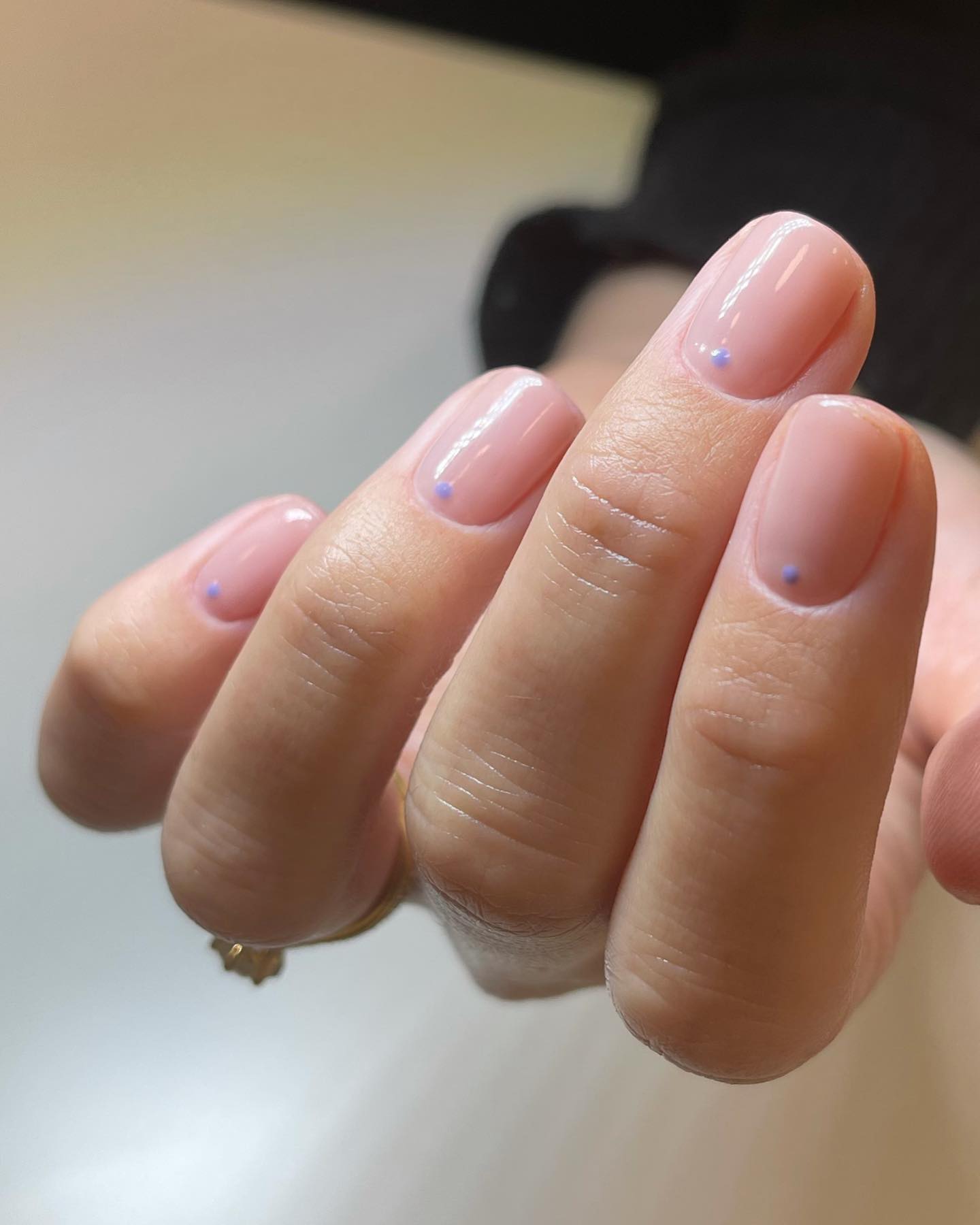 quanto custa fazer unhas delicadas em salão