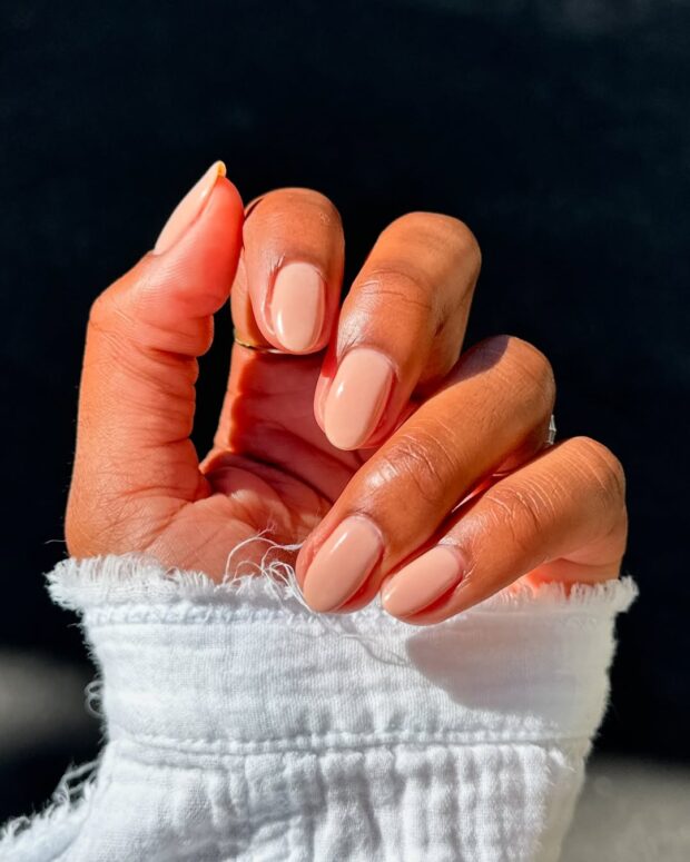 unha de gel simples nude