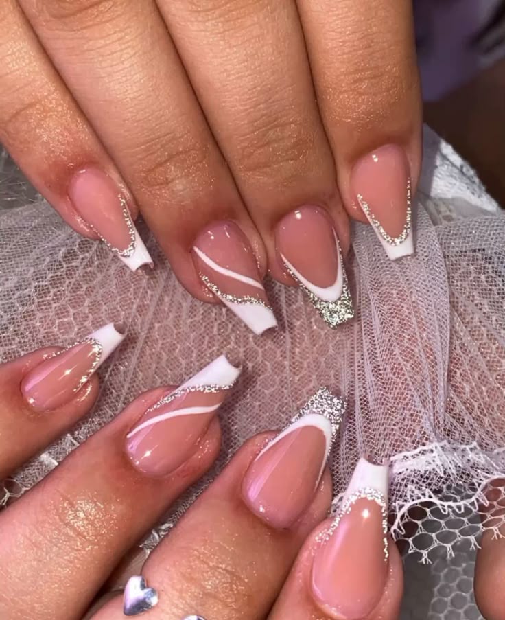 quanto custa fazer unhas de gel brancas decoradas