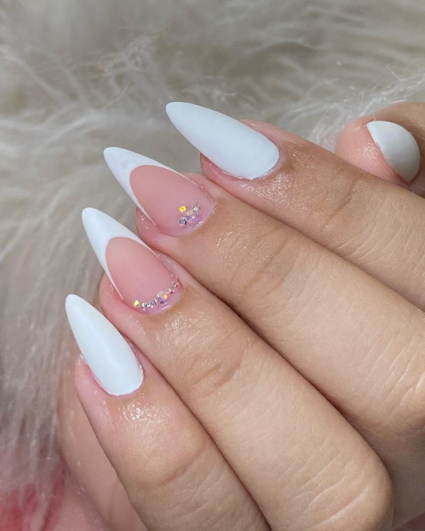 unha em gel vs unha acrílica para ano novo