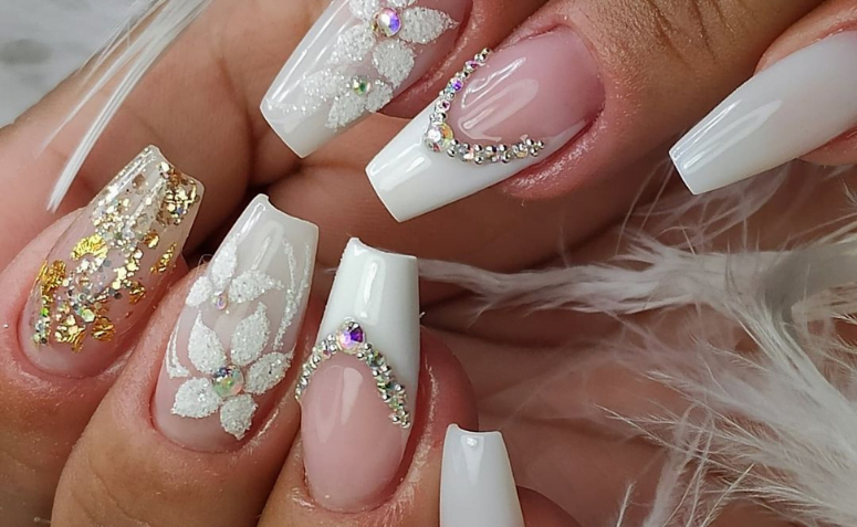 unha gel clara transparente