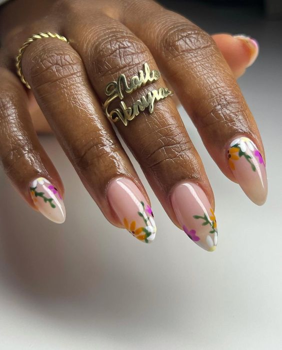 Unhas de Gel Simples com Linhas Finas