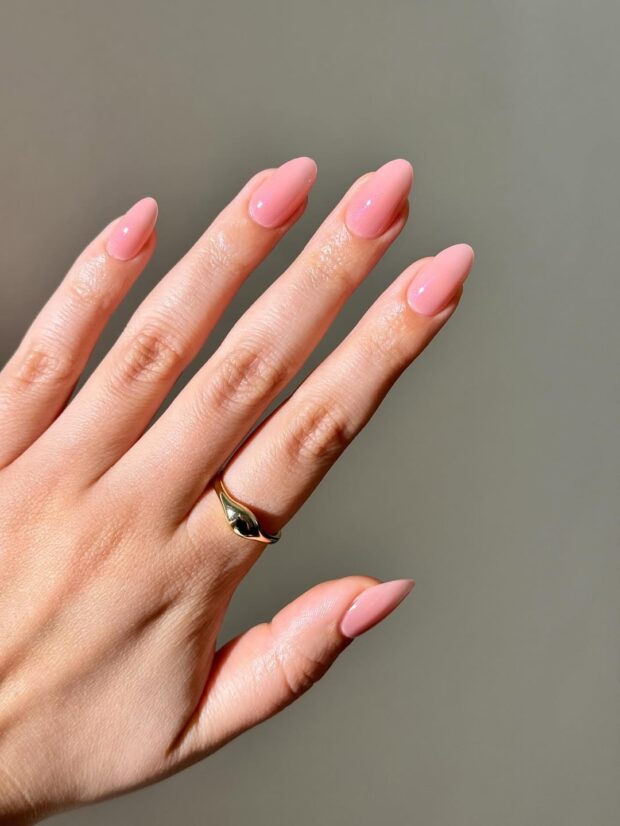Unhas de Gel Simples Milky