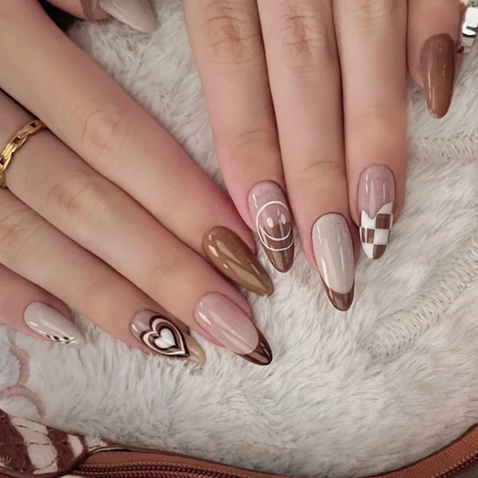 como fazer unha marrom com detalhes brancos em casa