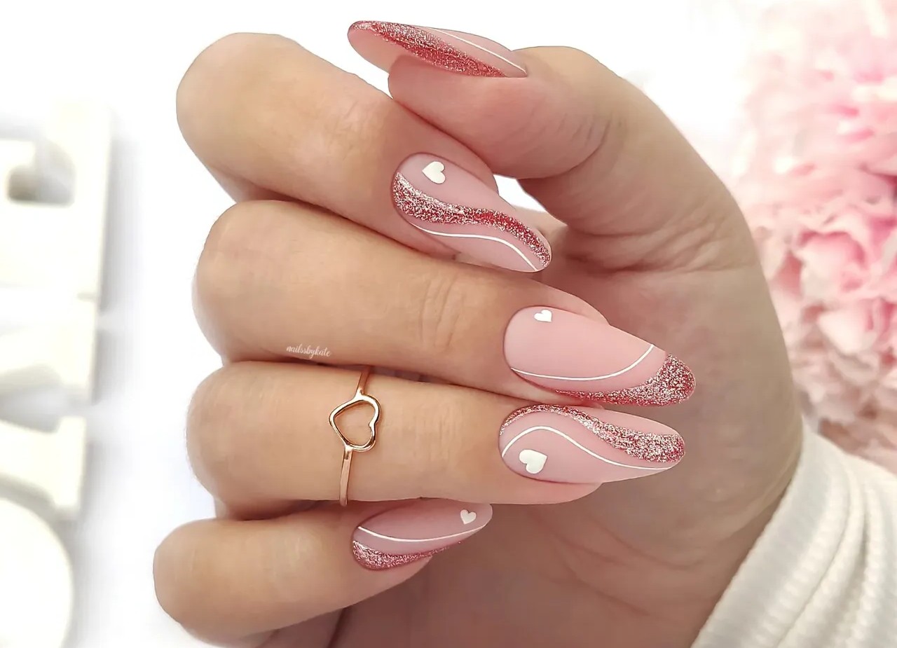tendência unhas minimalistas