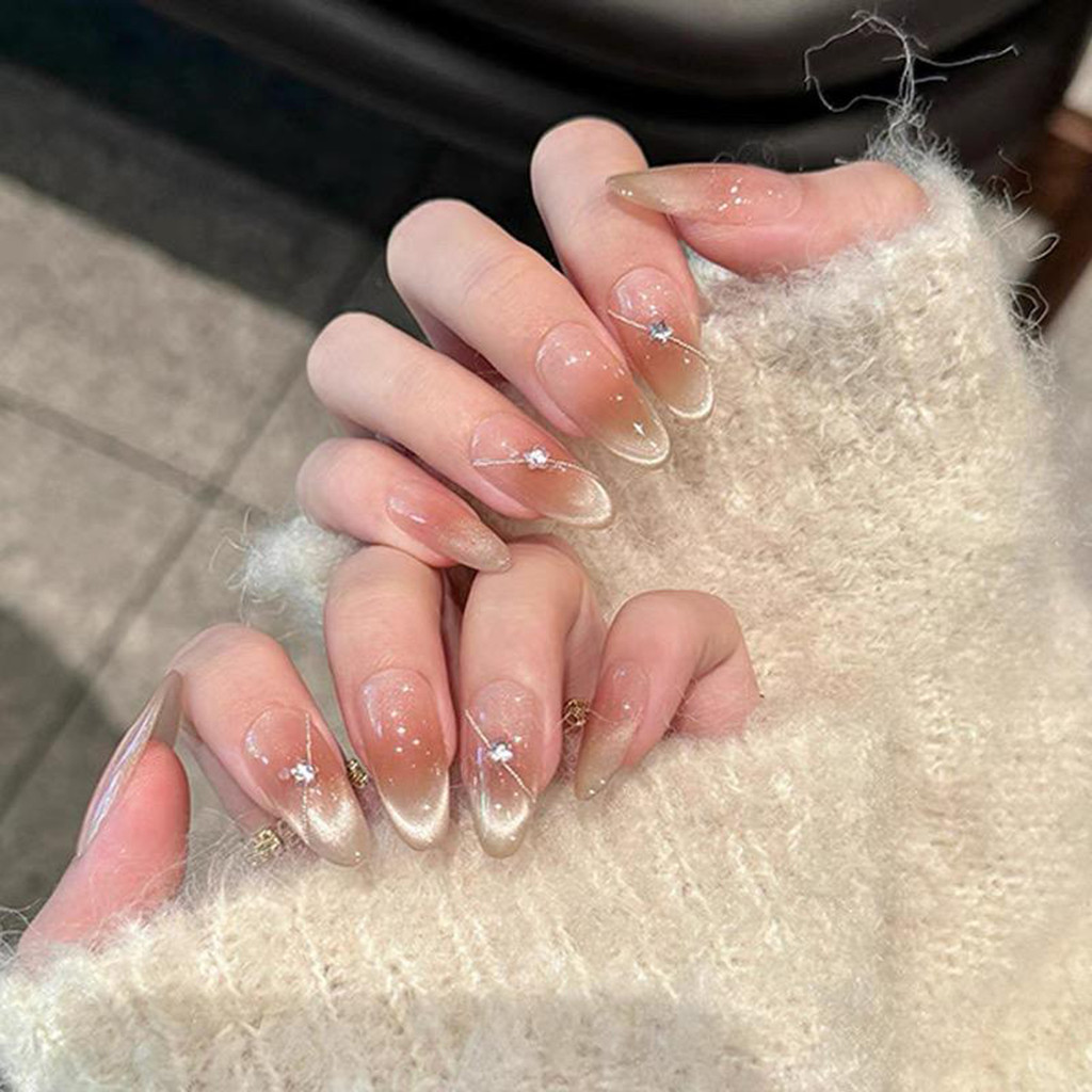 unhas aesthetic Y2K