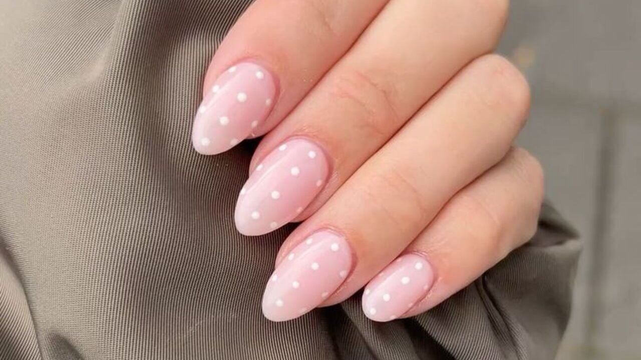 inspiração unhas clássicas para casamento