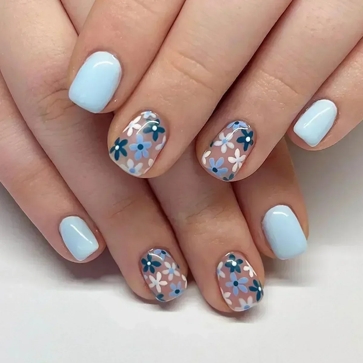 unhas curtas decoradas formato oval