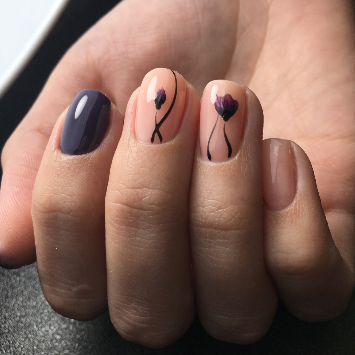 unhas curtas decoradas cores vibrantes