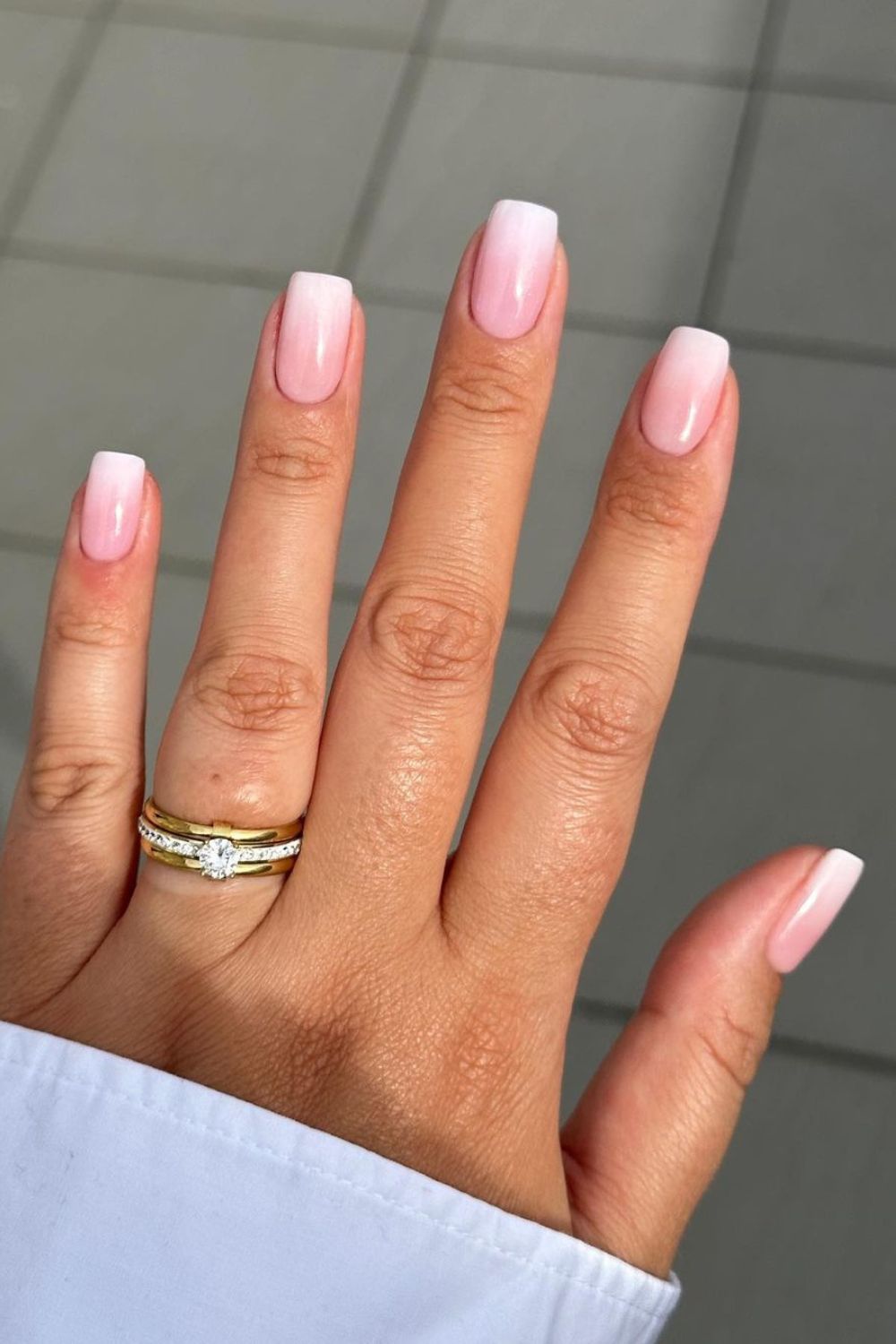 passo a passo esmaltação em gel unhas roídas