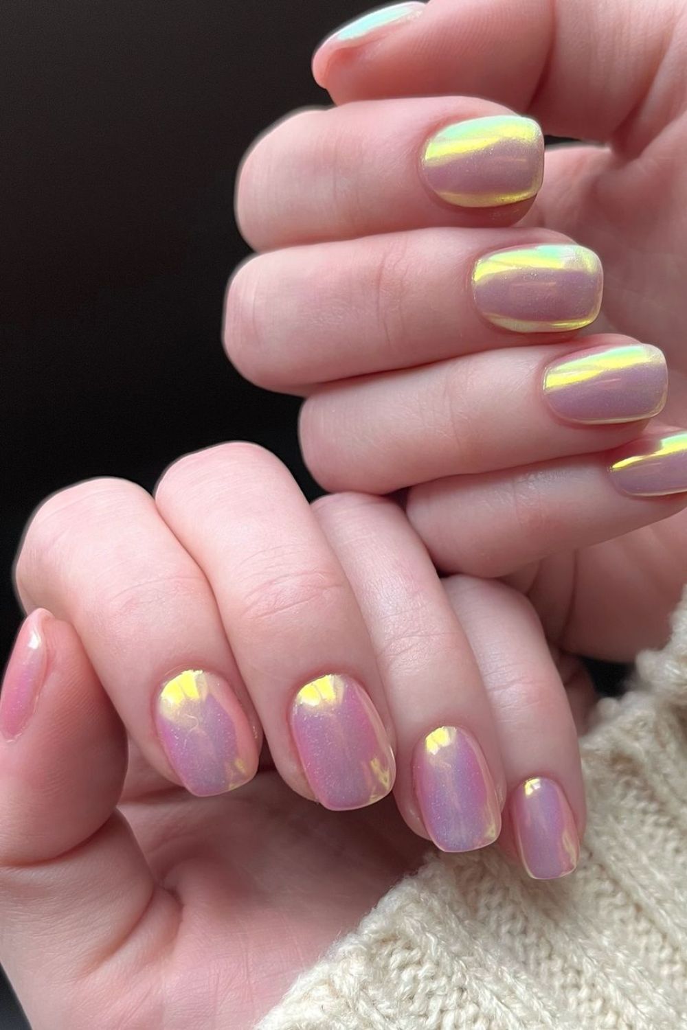 unhas curtas com esmaltação em gel