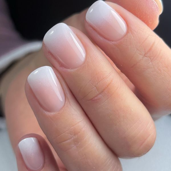 unhas curtas elegantes