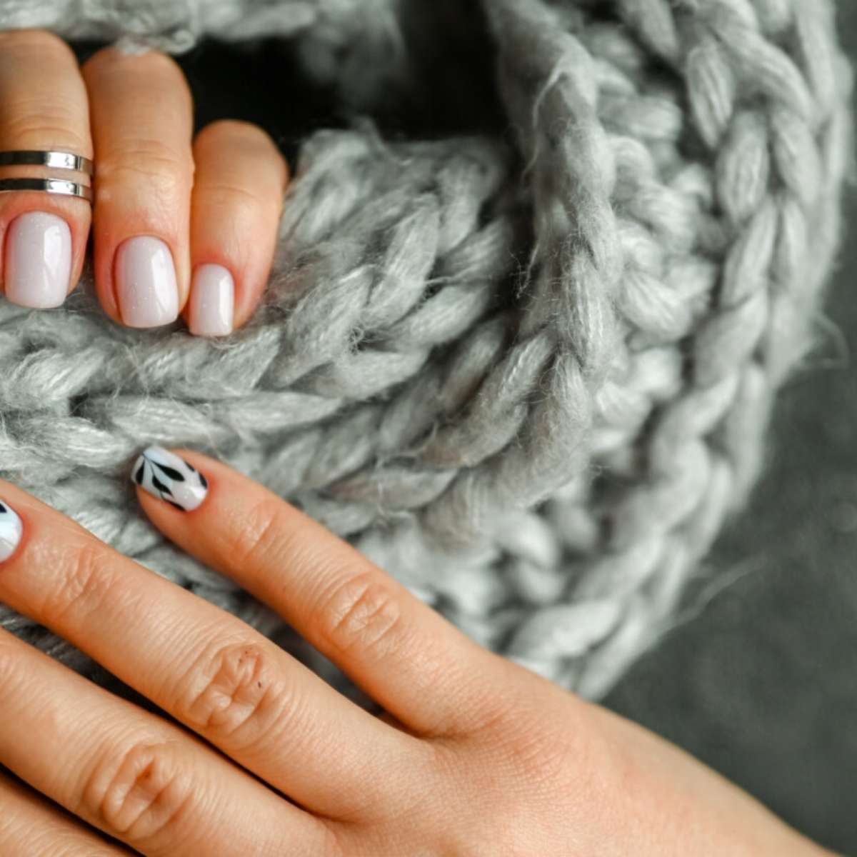 erros comuns ao fazer unhas curtas e como evitar