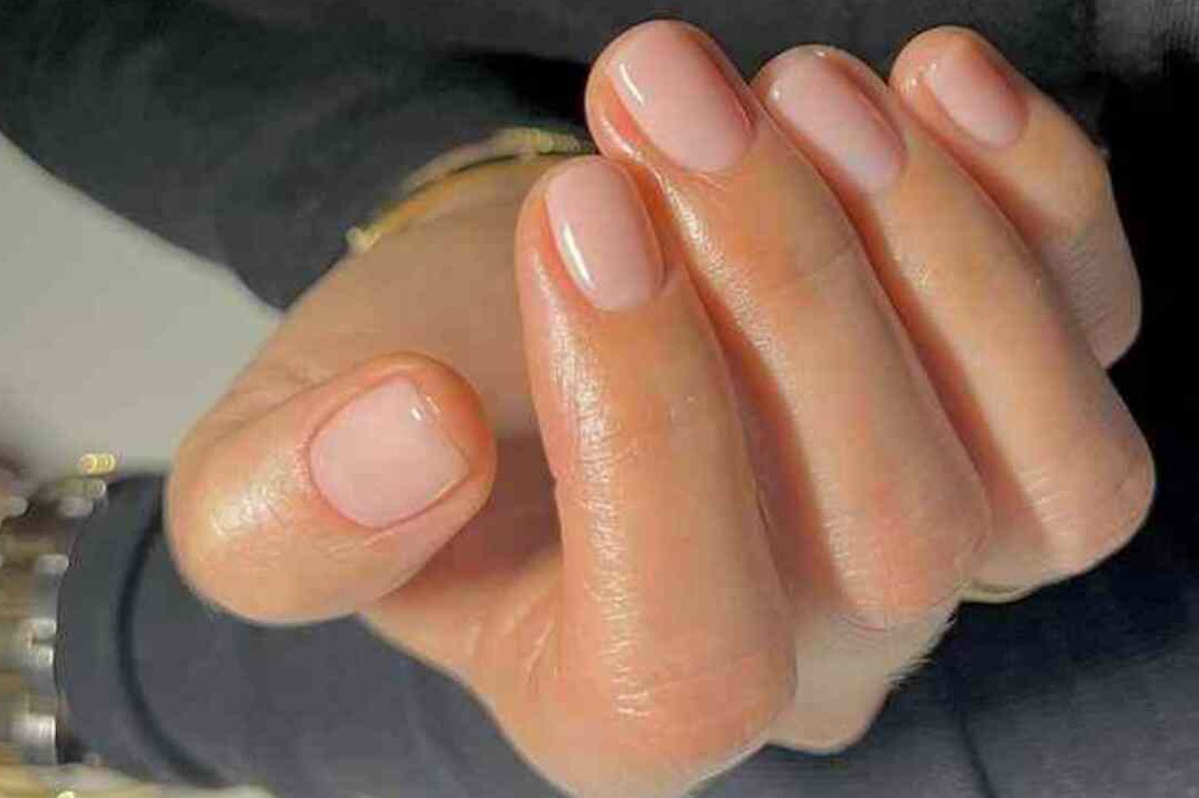 unhas curtas minimalistas