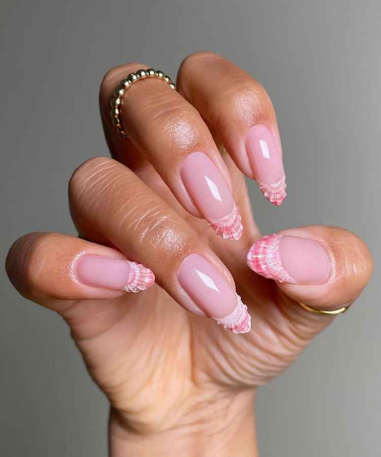 inspiração unhas da moda 2024