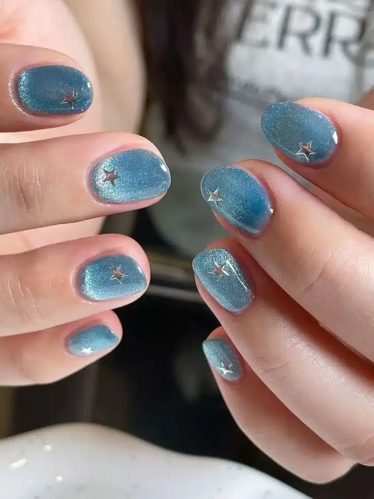inspiração unhas de gel coreanas delicadas