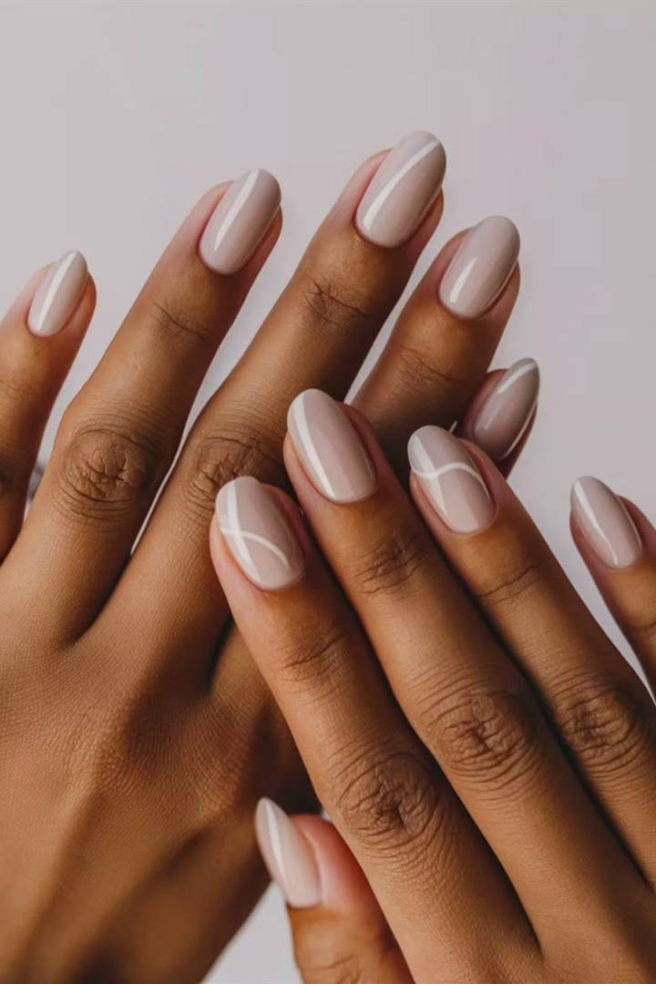 unhas de gel delicadas vs. unhas de fibra de vidro: qual a melhor?