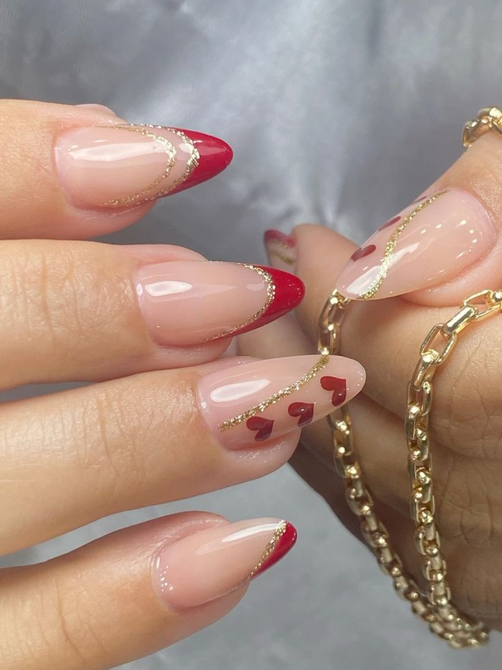 erros comuns ao fazer unhas vermelhas decoradas