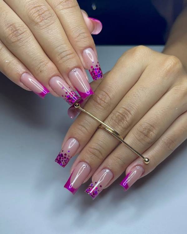 nail art minimalista e 3D