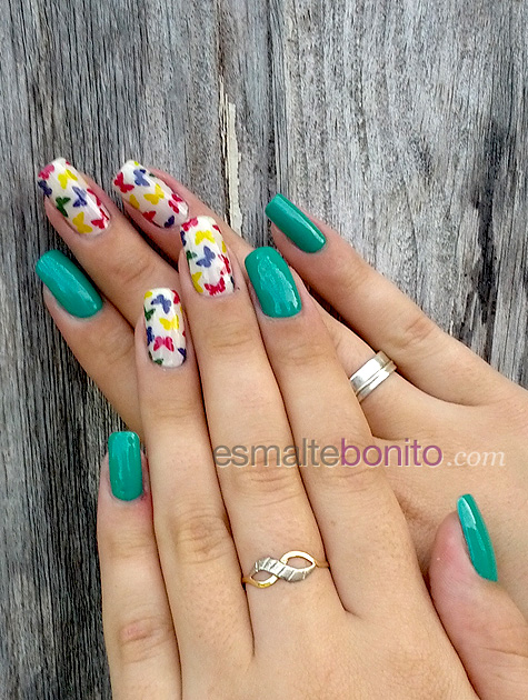 unhas decoradas com borboletas