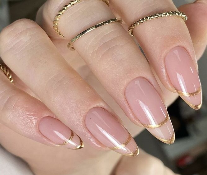 nail art com contorno