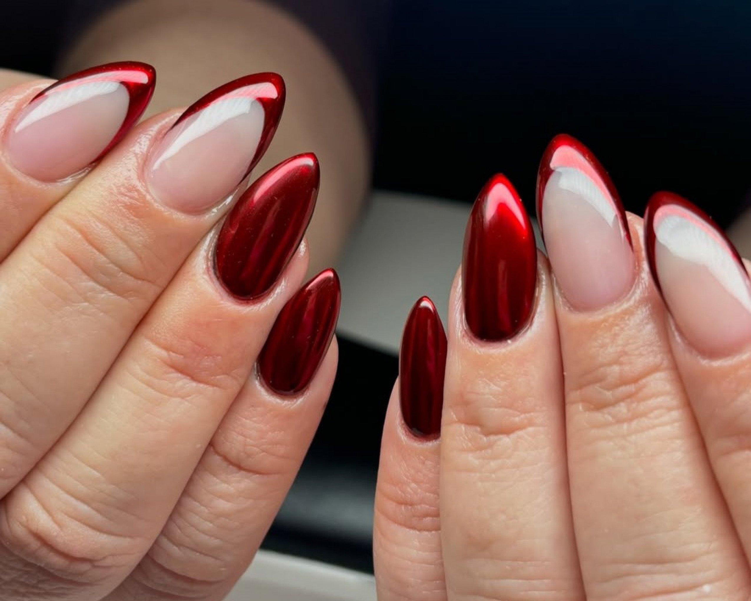 unhas decoradas com efeito cromado