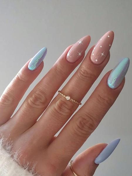 unhas decoradas com renda