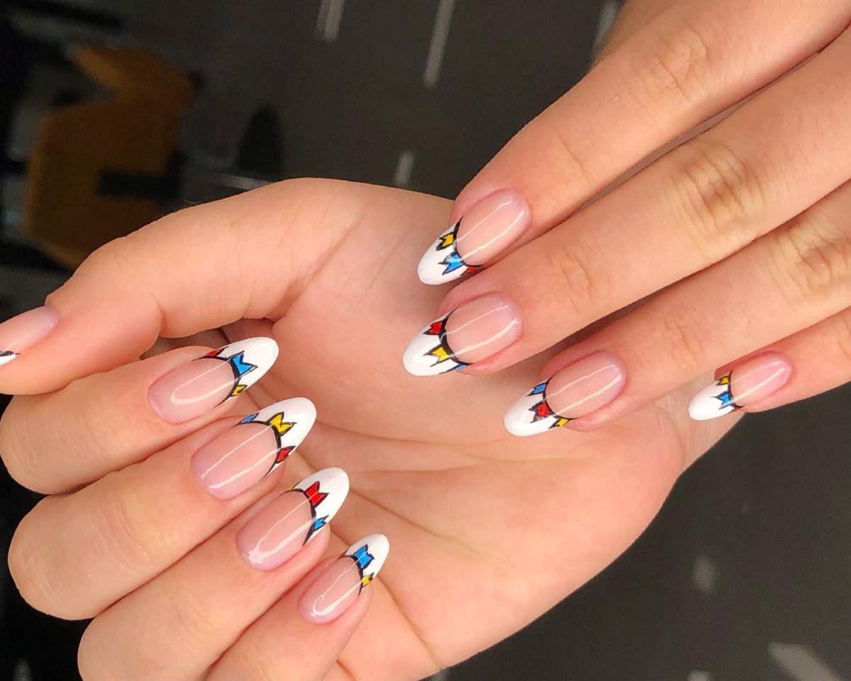 Minimalismo Junino: Elegância nas Unhas para São João 2025