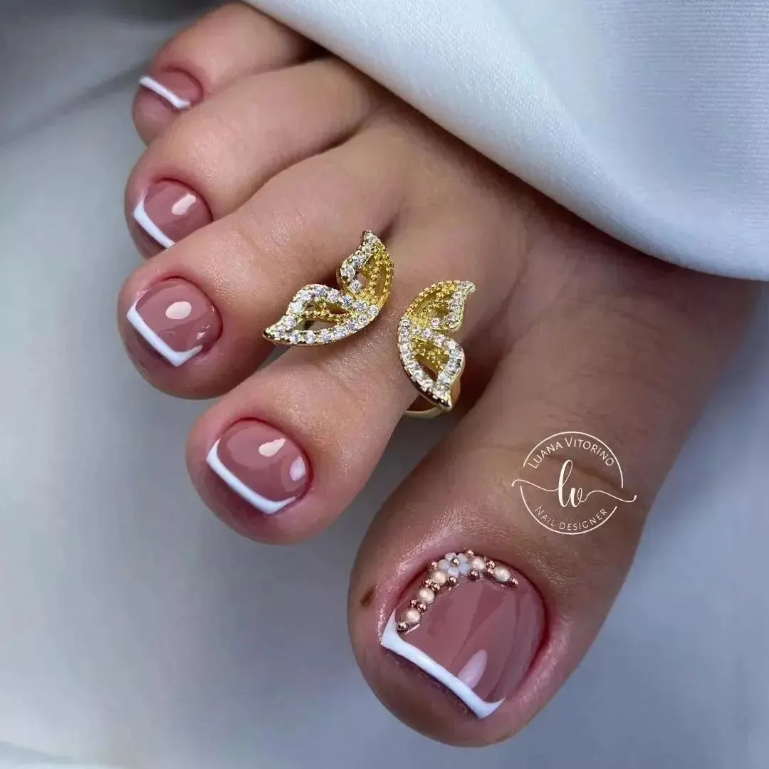 Pedrarias e joias nas unhas dos pés: Dicas de aplicação