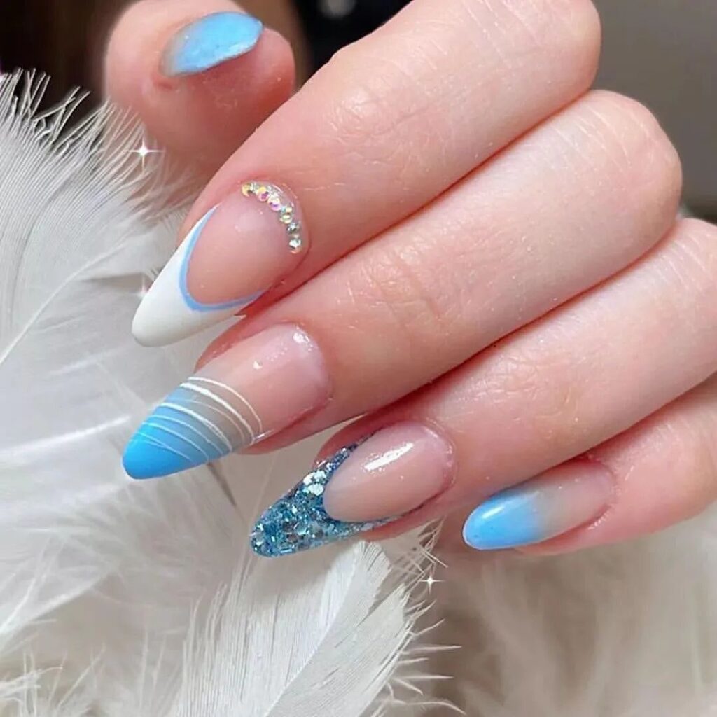 Unhas de Gel Azul-Marinho: Elegância e Sofisticação para Eventos Formais