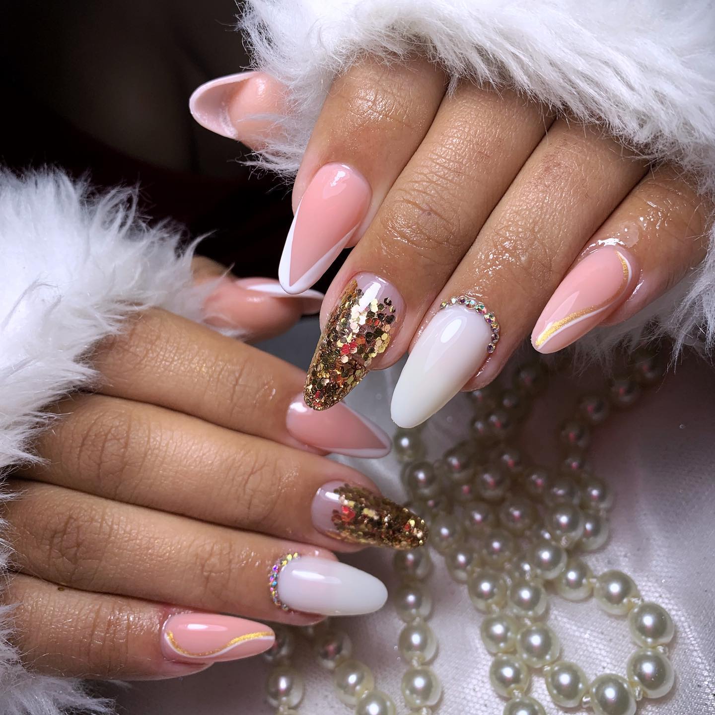 Transformação Rápida: Unhas Postiças Autocolantes para o Dia a Dia