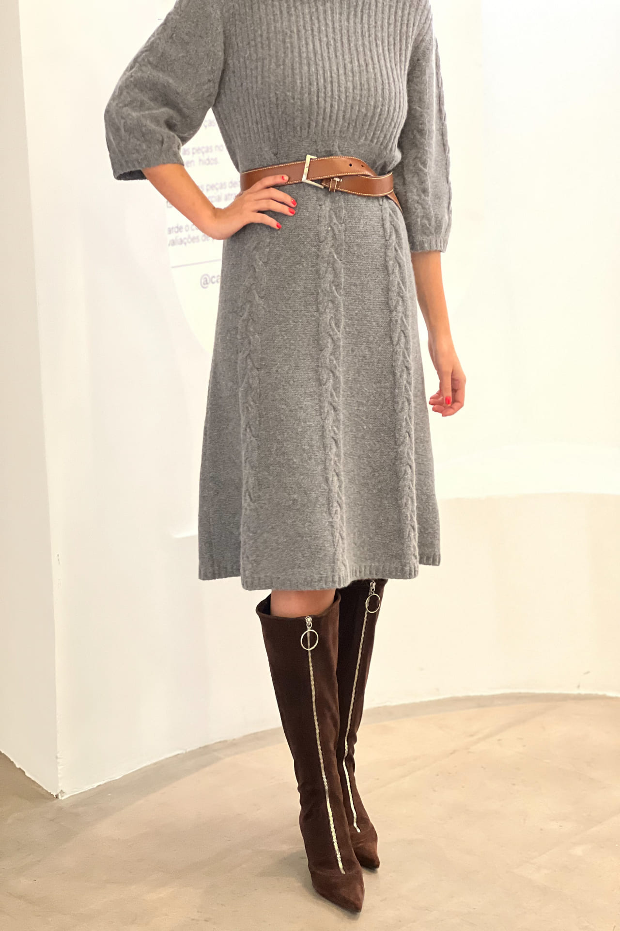 7 Dicas Essenciais para Harmonizar Vestido e Bota Curta