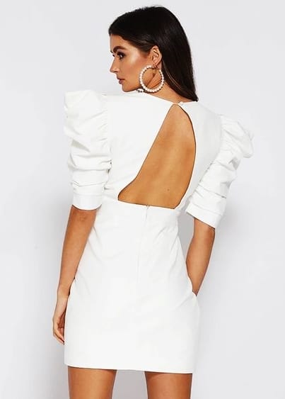 5 ideias de títulos:
1. Vestidos com Decote nas Costas: O Guia Completo para Arrasar em Qualquer Ocasião
2. Como Usar Vestidos com Decote nas Costas: Dicas de Estilo e Ocasiões
3. Os 5 Modelos de Vestidos com Decote nas Costas que Você Precisa Conhecer
4. Vestidos com Decote nas Costas: A Tendência que Une Sensualidade e Elegância
5. Onde Comprar Vestidos com Decote nas Costas: Melhores Lojas e Marcas