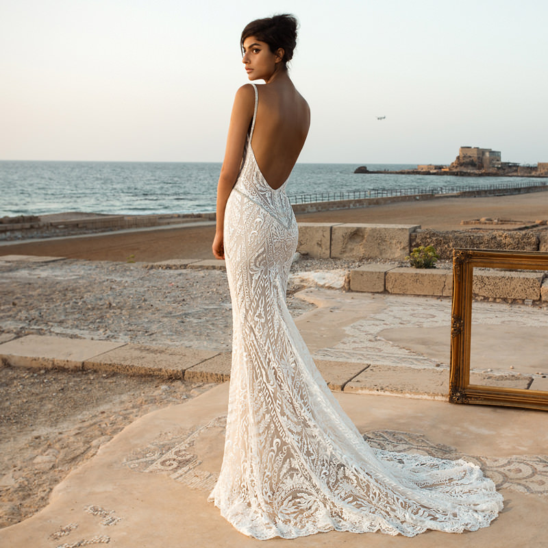 5 Estilos de Vestidos de Noiva Perfeitos para Casamentos na Praia