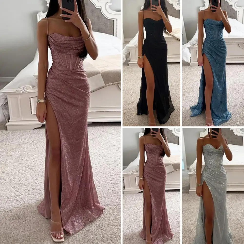 5 ideias de títulos:
1. Como escolher o vestido longo esporte fino perfeito para seu evento.
2. Tecidos e cores ideais para vestidos esporte fino longos.
3. Dicas de acessórios para complementar seu look esporte fino longo.
4. Onde encontrar os melhores vestidos longos esporte fino online.
5. Vestido longo esporte fino: inspirações para casamentos e formaturas.