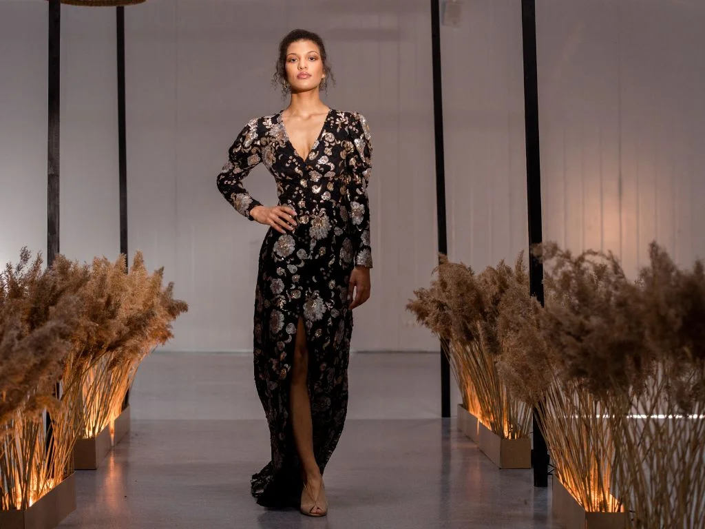 vestido longo esporte fino