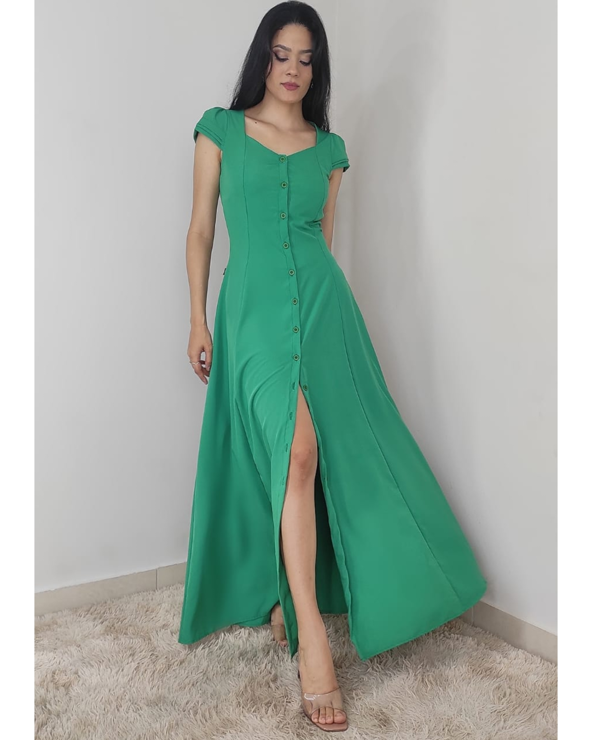 Vestidos Abertos Na Frente Com Botões