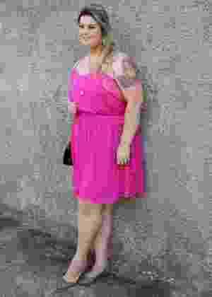 5 ideias de títulos:
1. Guia Completo: Como Escolher o Vestido Plus Size Perfeito para Cada Ocasião
2. Tendências de Vestidos Plus Size: Do Casual ao Sofisticado para Arrasar
3. Dicas de Estilo: Modelagens que Valorizam o Corpo Plus Size
4. Onde Encontrar Vestidos Plus Size Incríveis e Acessíveis
5. Tecidos e Estampas: Segredos para um Visual Plus Size Harmonioso