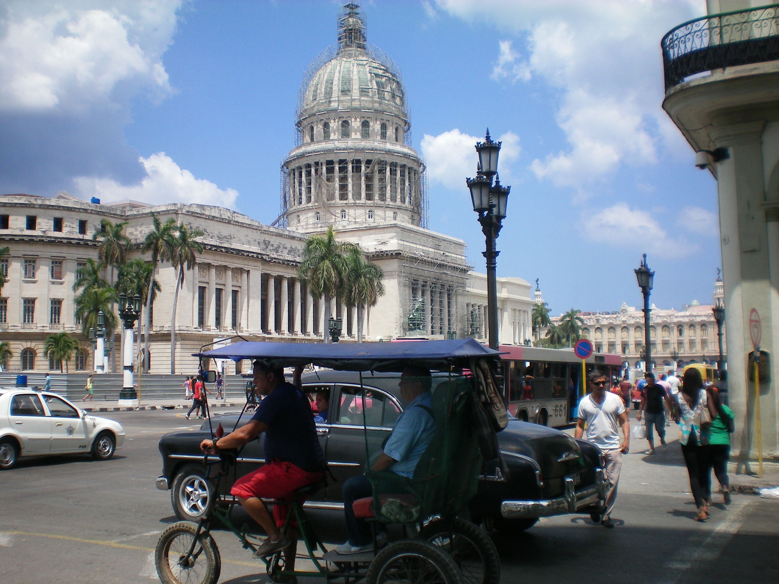 Como aproveitar a primavera na Provence e Côte d'Azur