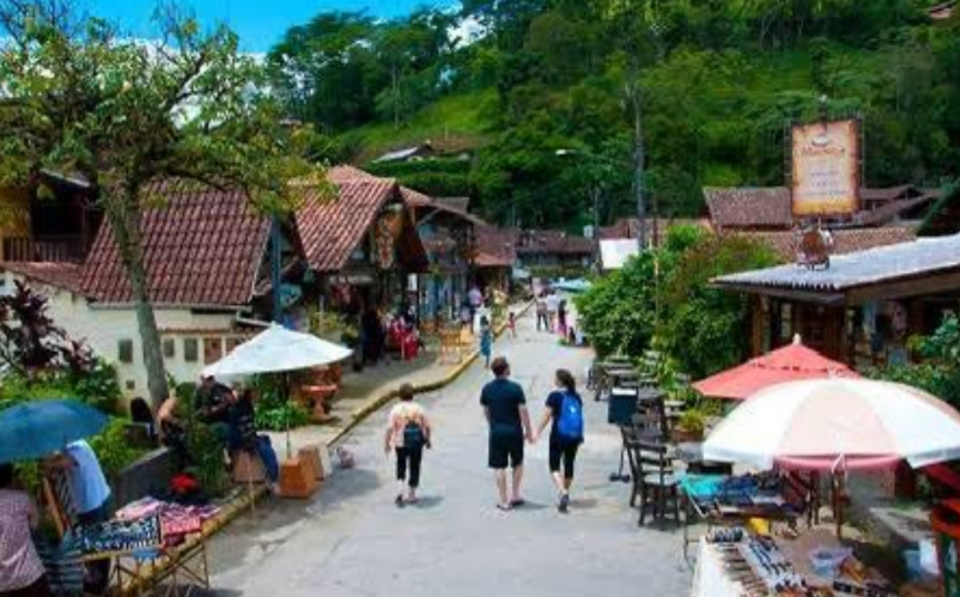 Roteiro de 3 dias em Visconde de Mauá: Cachoeiras e Gastronomia