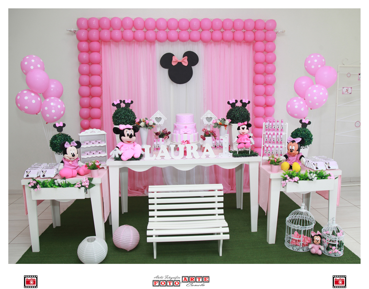 decoração minimalista 1 ano menina