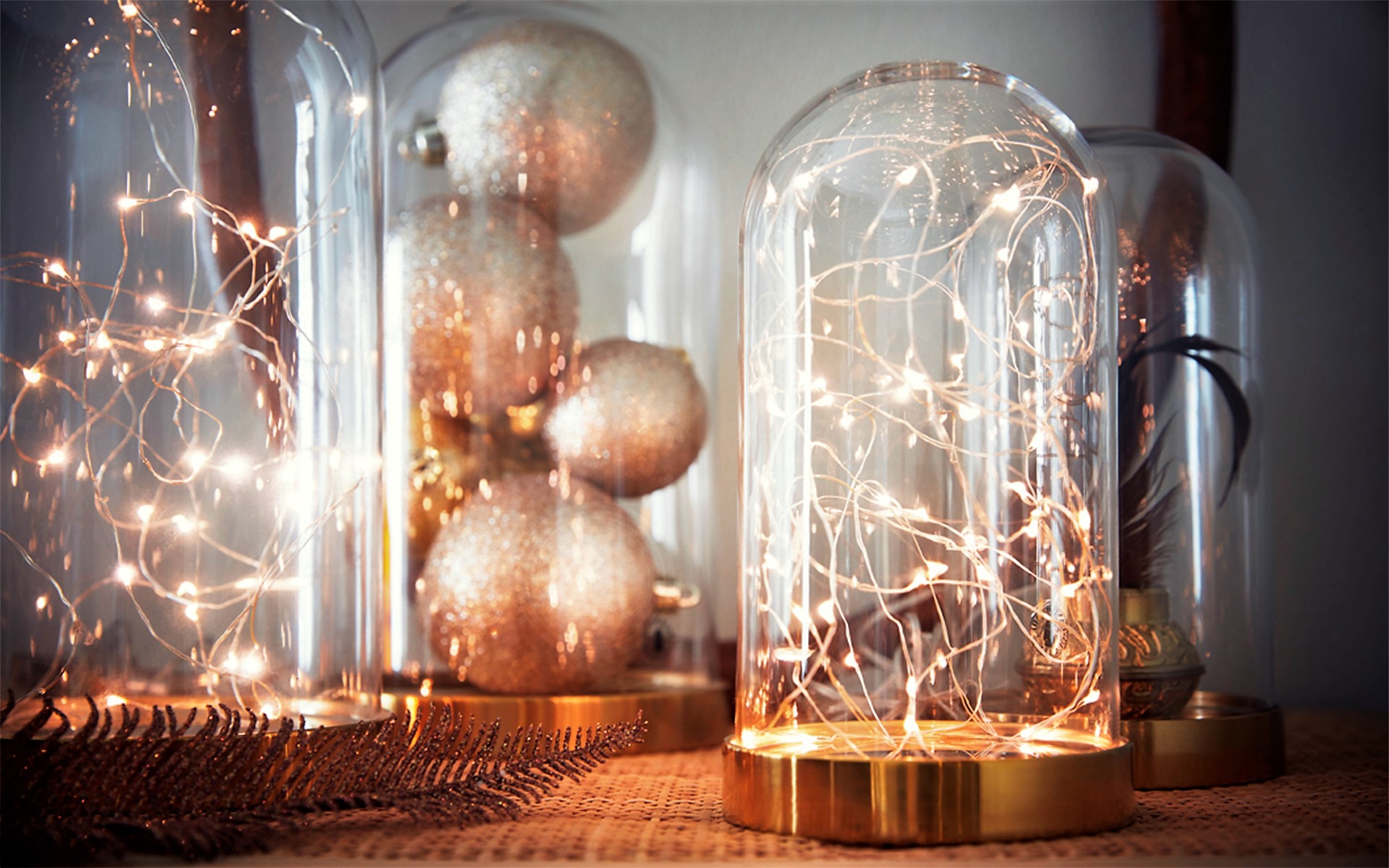 decorar com luzes fora do natal