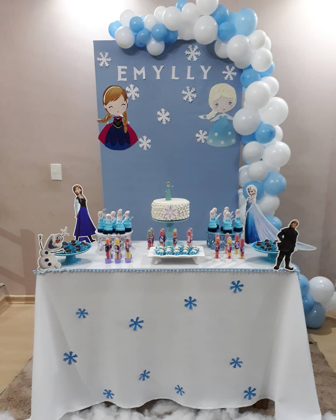 lembrancinhas frozen tnt
