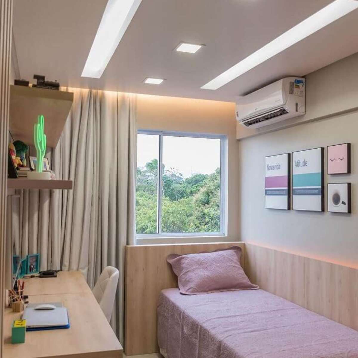 quarto de solteiro feminino charmoso