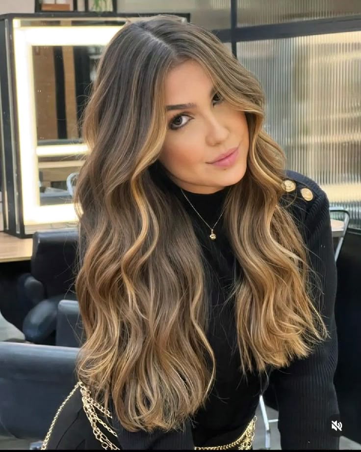 tons de cabelo morena iluminada